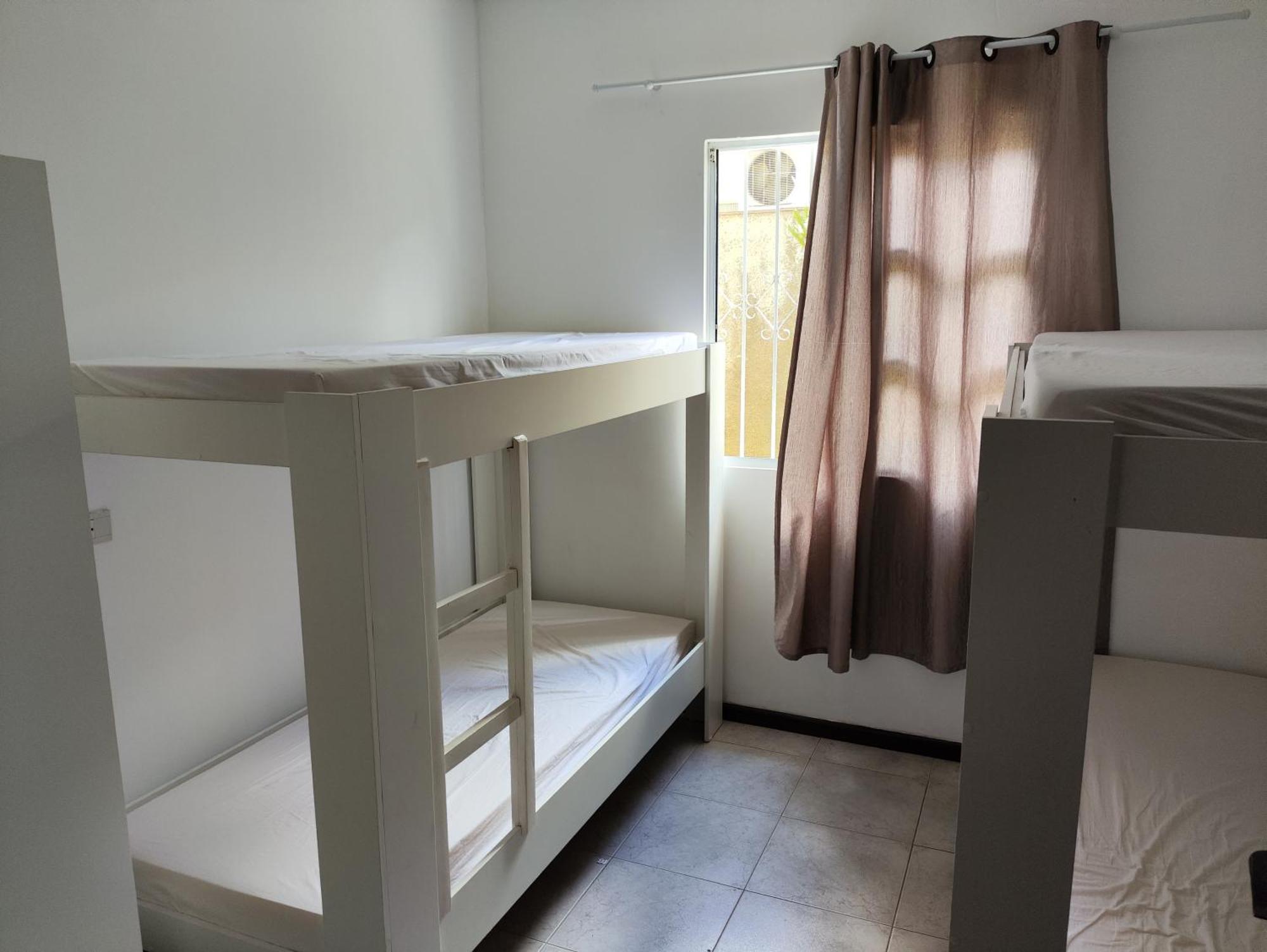 Hostel Residencial Botanico Curitiba Phòng bức ảnh